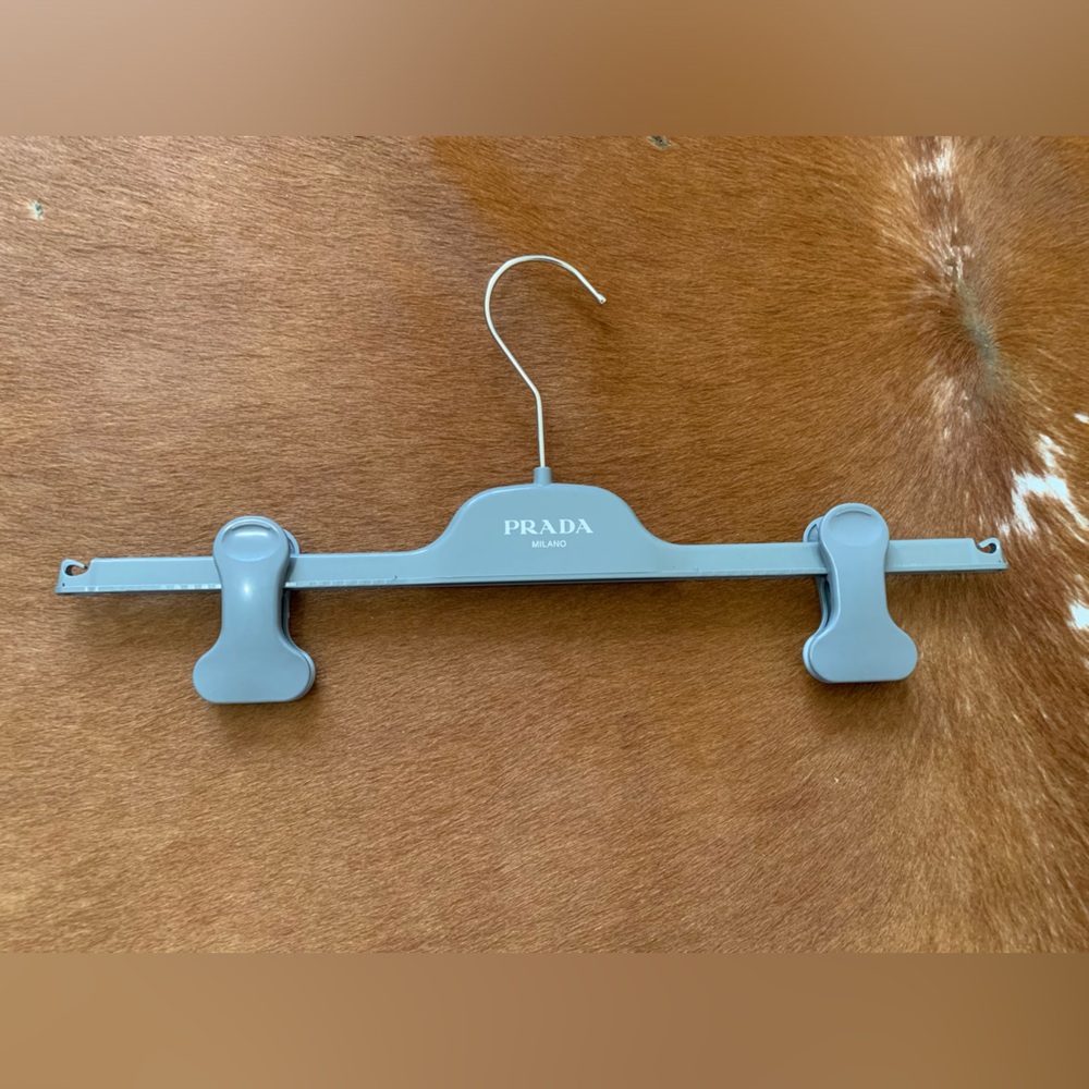 #9 Prada Hanger